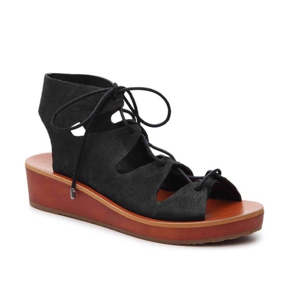 Lucky Brand Shoes - Lucky Brand Hipster Black Leather Wedge, Size 7.5